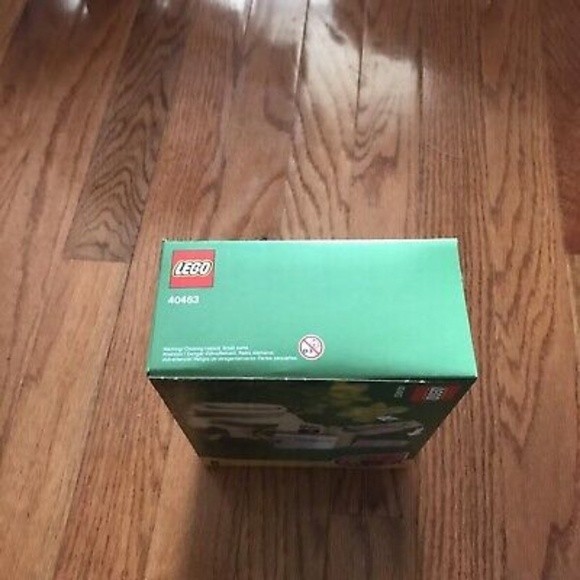 LEGO Easter Bunny 40463 Building Kit (293 Pieces) RETIRED - Picture 9 of 9